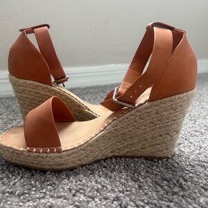 Wedges sandals
